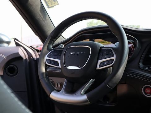 Used 2023 Dodge Challenger SRT Hellcat Widebody image 45