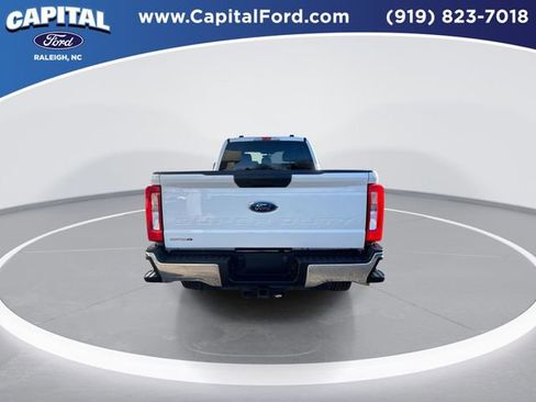 Used 2024 Ford F250 XLT image 7
