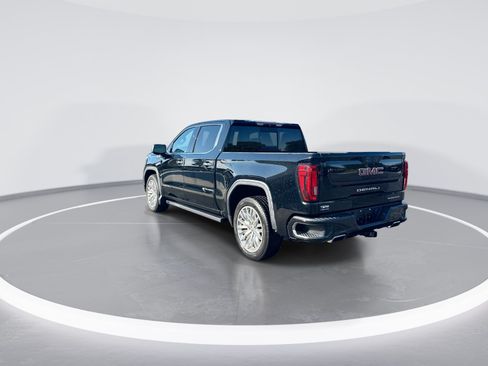 Used 2019 GMC Sierra 1500 Denali w/ Denali Ultimate Package AWD/4WD image 7