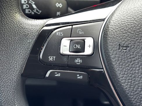 Used 2019 Volkswagen Tiguan S w/ Driver Assistance Package image 19