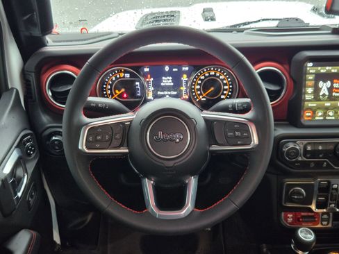 Used 2023 Jeep Gladiator Rubicon w/ LED Lighting Group AWD/4WD image 25