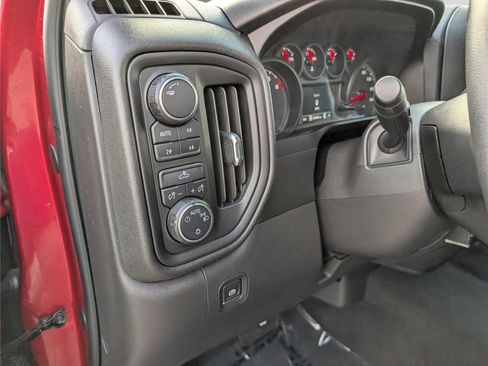 Used 2019 Chevrolet Silverado 1500 Custom Trail Boss w/ Custom Convenience Package AWD/4WD image 20