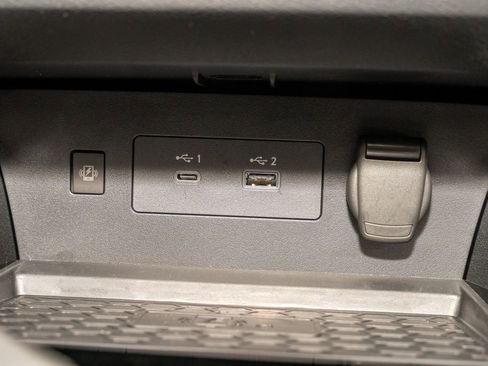 New 2025 Nissan Altima 2.5 SR w/ SR Premium Package image 16