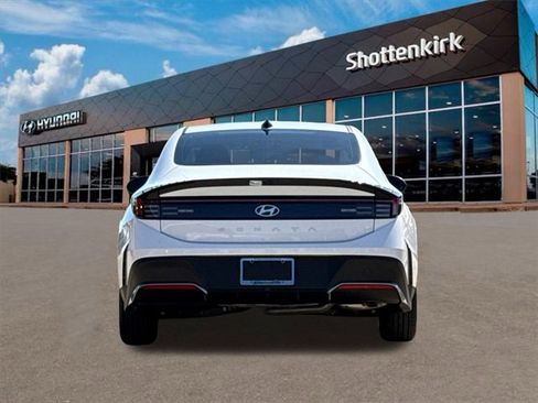 Certified 2025 Hyundai Sonata SE image 7