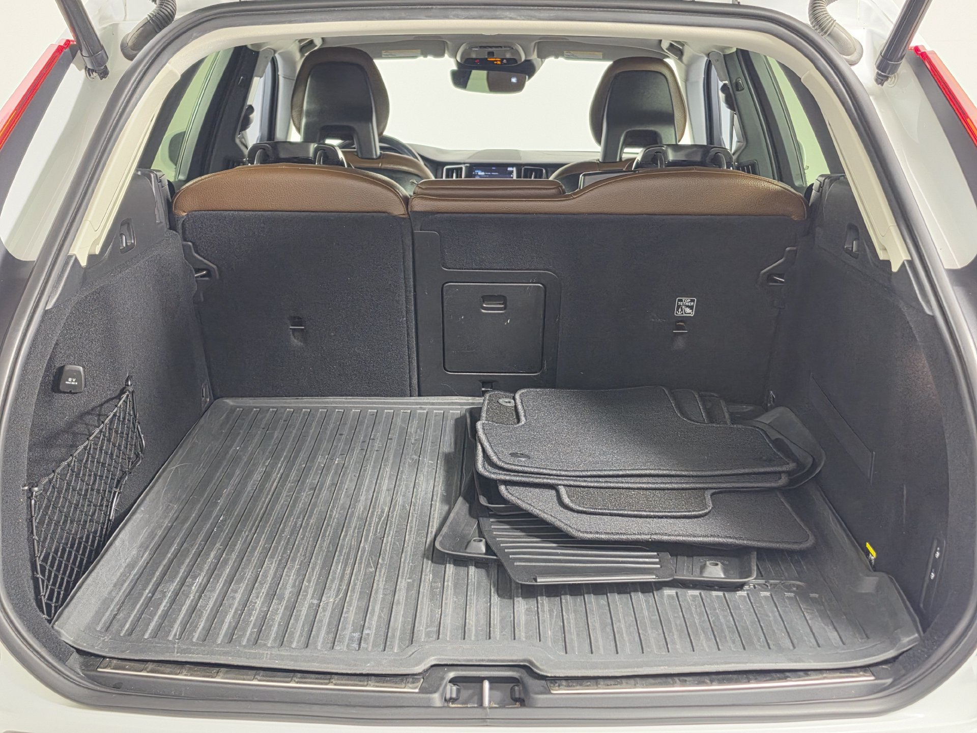 Used 2018 Volvo XC60 T6 Inscription w/ Convenience Package AWD/4WD image 49