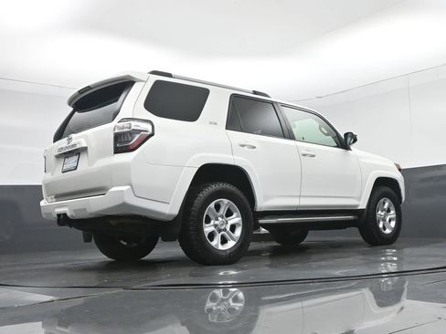 Used 2019 Toyota 4Runner SR5 image 59