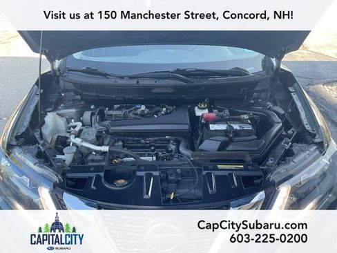 Used 2018 Nissan Rogue S AWD/4WD image 27
