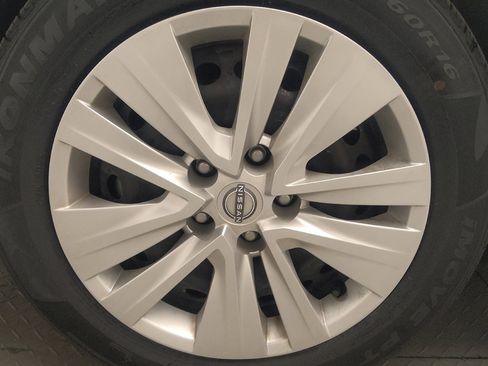 Used 2024 Nissan Sentra S FWD image 31