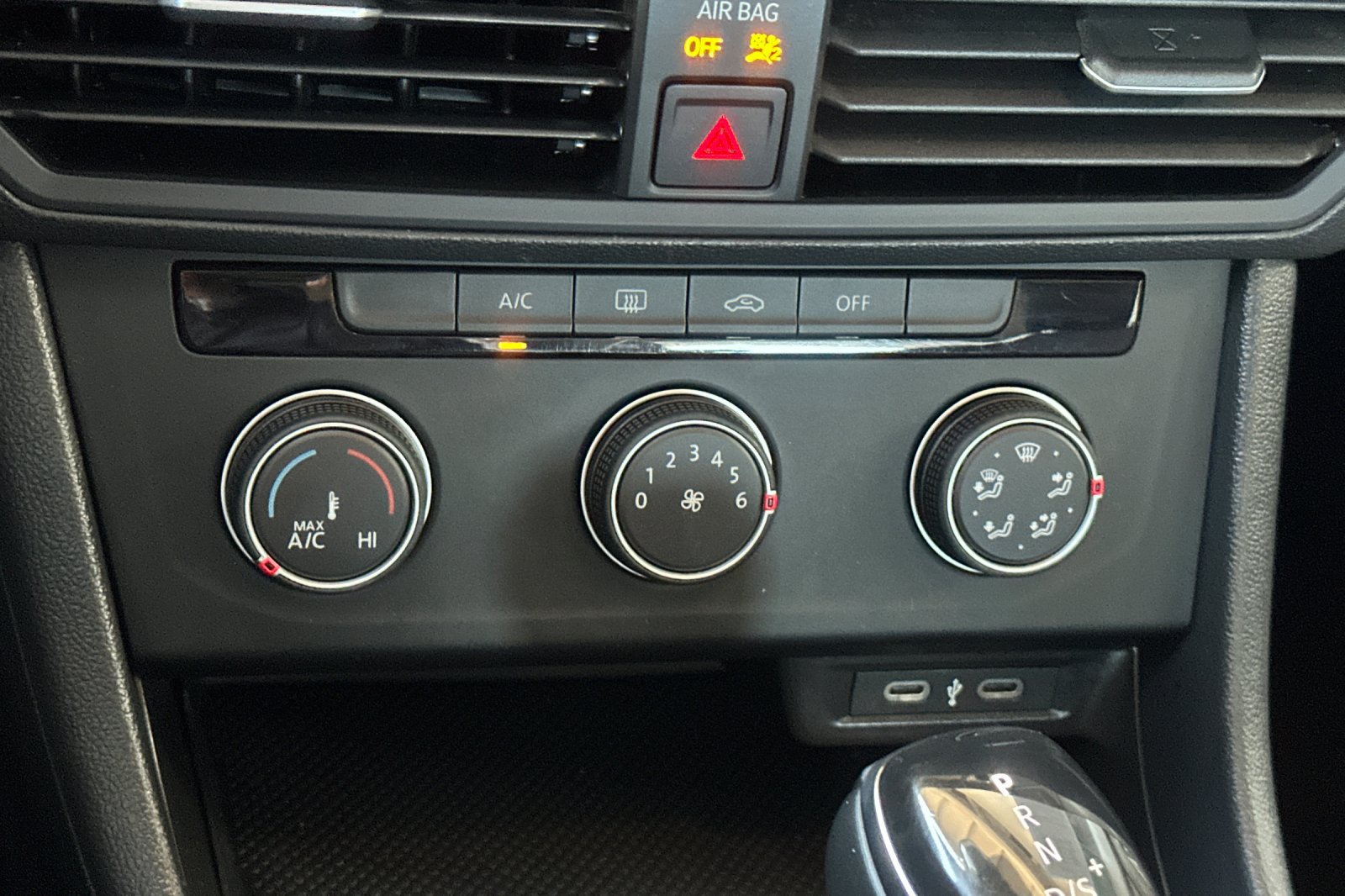 Used 2024 Volkswagen Jetta S FWD image 19