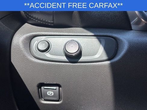 Used 2023 Chevrolet Blazer LT image 32