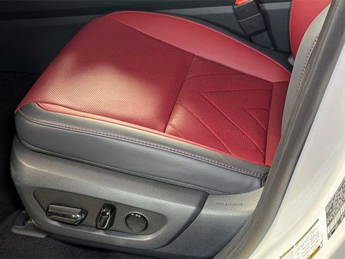 Used 2025 Lexus NX 450h+ AWD w/ Luxury Package image 28