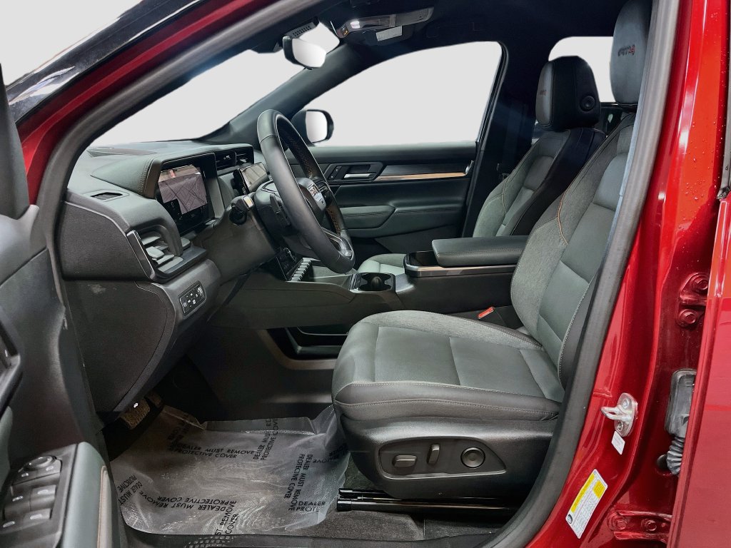 Used 2026 GMC Terrain AT4 w/ Technology Package II AWD/4WD image 21