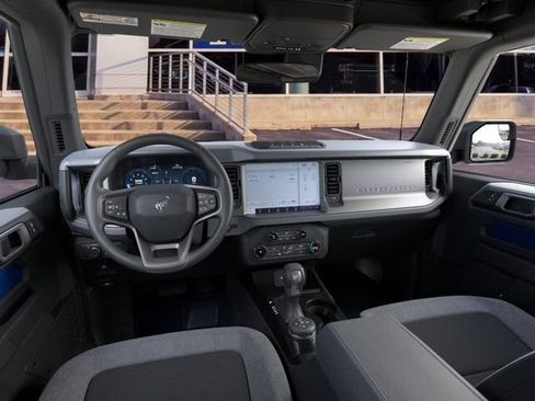 New 2026 Ford Bronco 2-Door w/ Sasquatch Package AWD/4WD image 9