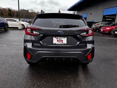 Used 2025 Subaru Crosstrek 2.0i Premium image 6