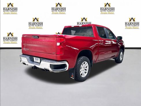 Used 2021 Chevrolet Silverado 1500 LT w/ Z71 Off-Road Package AWD/4WD image 9
