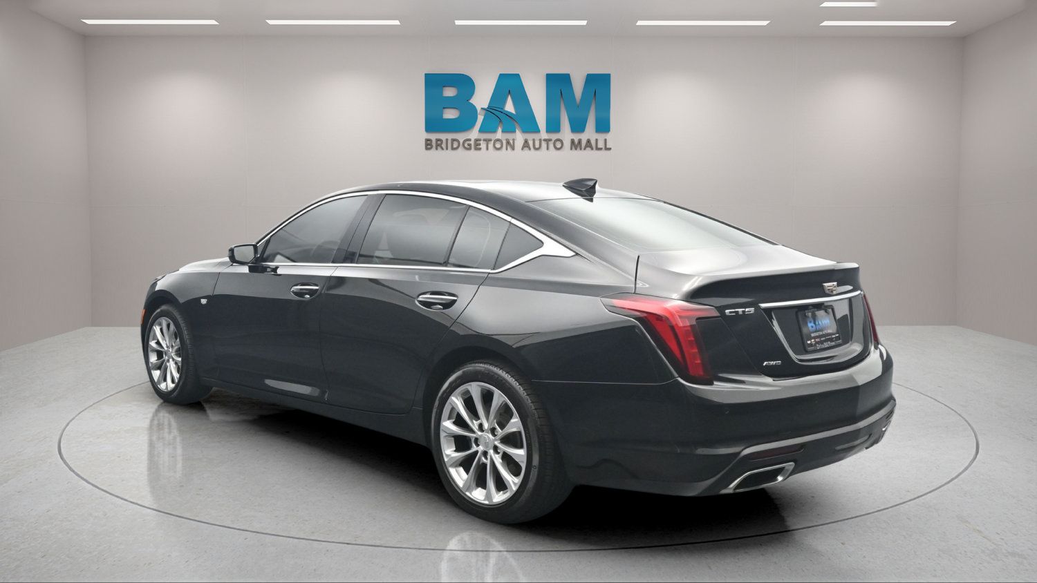 Used 2023 Cadillac CT5 Luxury AWD/4WD image 2