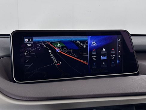 Used 2018 Lexus RX 350 AWD w/ Premium Package image 16