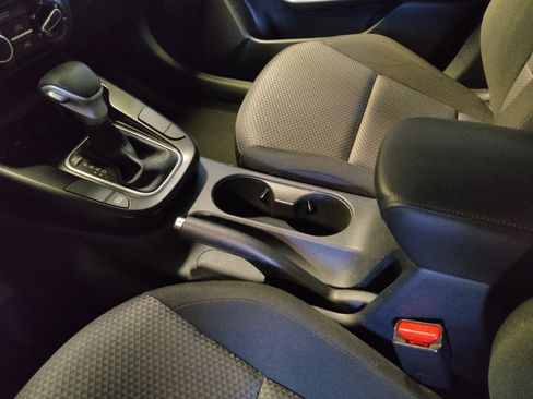 Used 2022 Kia Soul LX w/ Technology Package FWD image 26