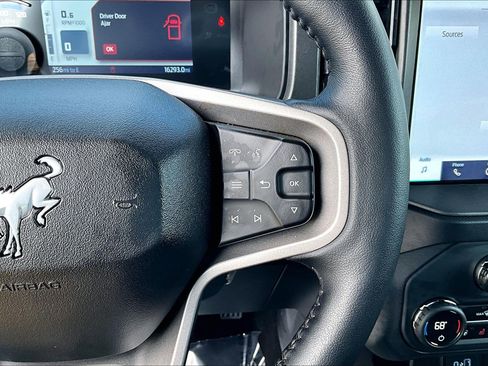 Certified 2024 Ford Bronco Badlands image 12