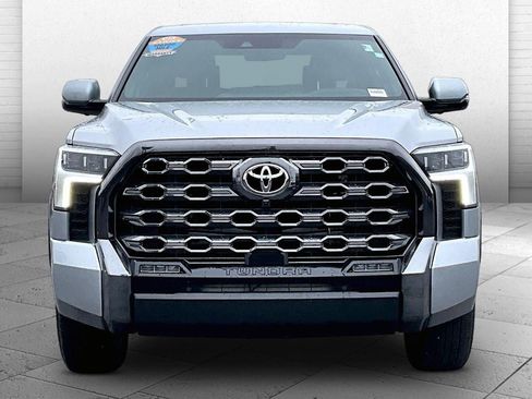 Used 2024 Toyota Tundra Platinum AWD/4WD image 2