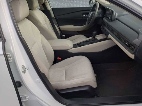 Used 2023 Honda Accord EX image 27