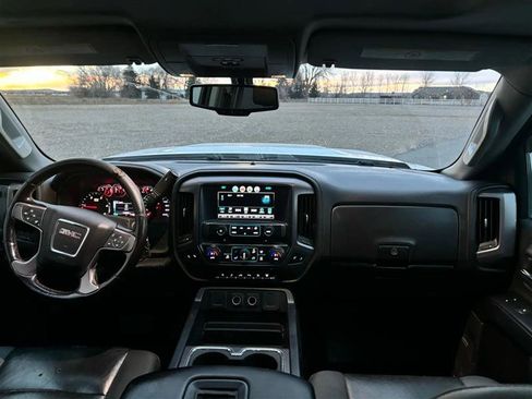 Used 2019 GMC Sierra 2500 SLT image 10