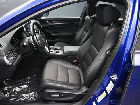 Used 2020 Honda Accord Sport image 18