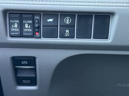 Used 2021 Honda Odyssey EX-L image 34