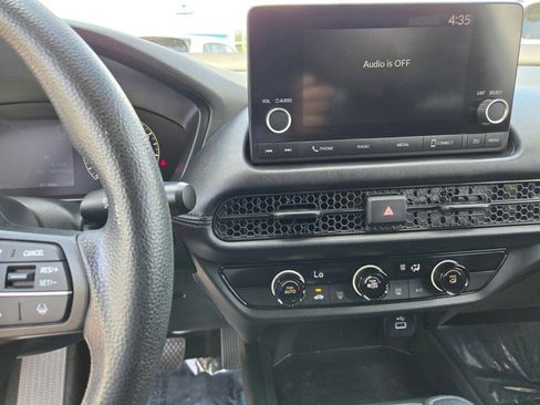 Certified 2023 Honda HR-V LX image 14