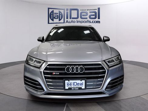 Used 2018 Audi SQ5 Premium Plus w/ S Sport Package AWD/4WD image 8