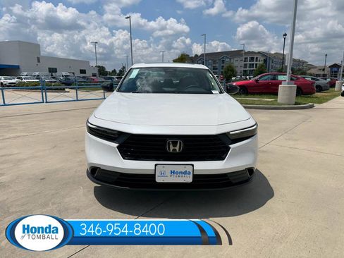 New 2025 Honda Accord SE image 2