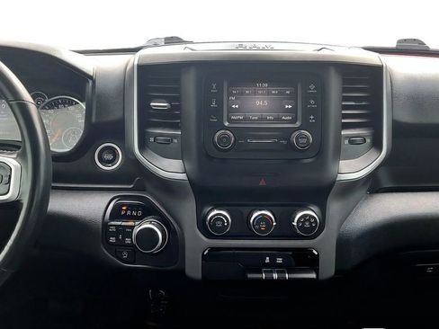 Used 2022 RAM 1500 Big Horn AWD/4WD image 5