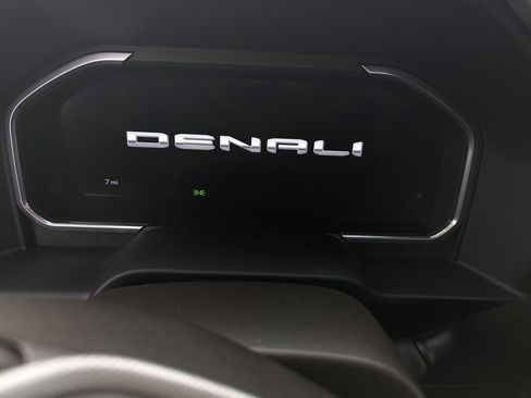 New 2026 GMC Sierra 3500 Denali w/ Denali Reserve Package image 2