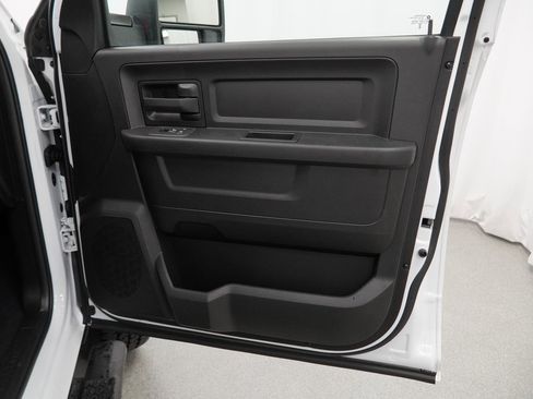 New 2026 RAM 2500 Tradesman image 32