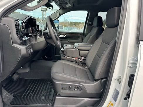 New 2026 Chevrolet Silverado 2500 LT w/ Z71 Chrome Sport Edition image 13