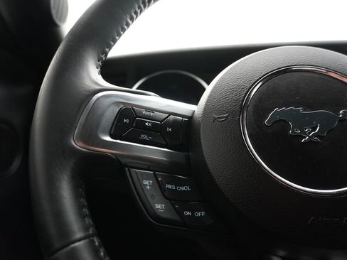 Used 2020 Ford Mustang Premium image 21