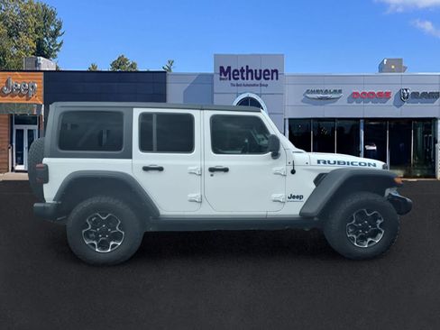Used 2023 Jeep Wrangler Unlimited Rubicon 4xe w/ Cold Weather Group AWD/4WD image 2