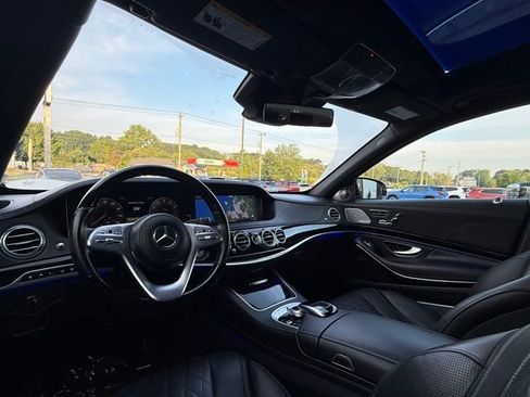 Used 2019 Mercedes-Benz Maybach S 560 4MATIC image 43