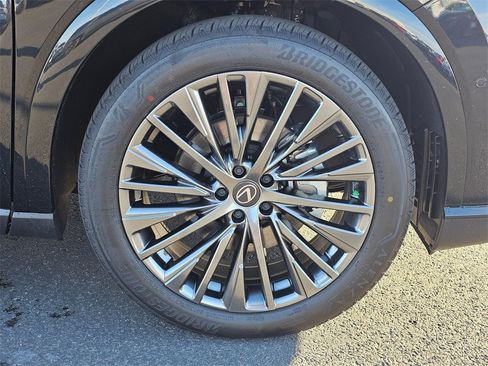 Used 2026 Lexus RX 450h Luxury w/ Convenience Package image 18