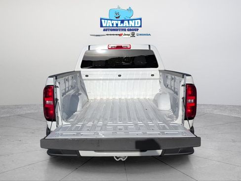 Used 2022 Chevrolet Colorado W/T w/ Custom Special Edition image 35