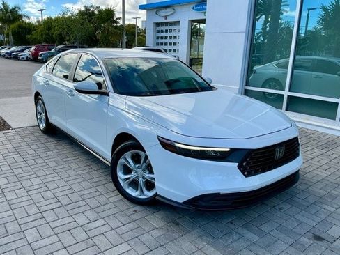 Certified 2023 Honda Accord LX image 1