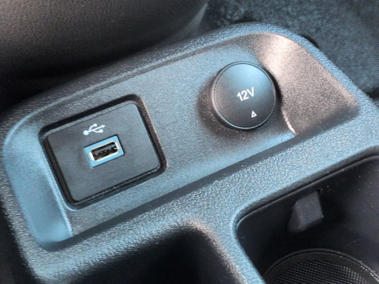 Used 2022 Ford Transit Connect XL w/ Trailer Tow Package FWD image 23