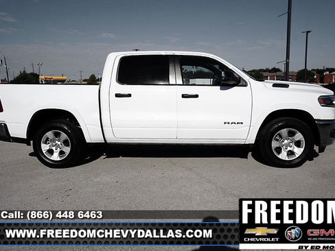 Used 2025 RAM 1500 Big Horn image 40