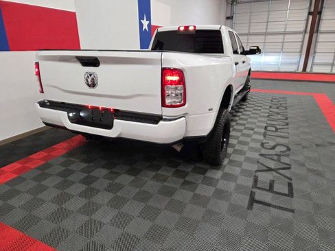 Used 2019 RAM 3500 Tradesman image 26
