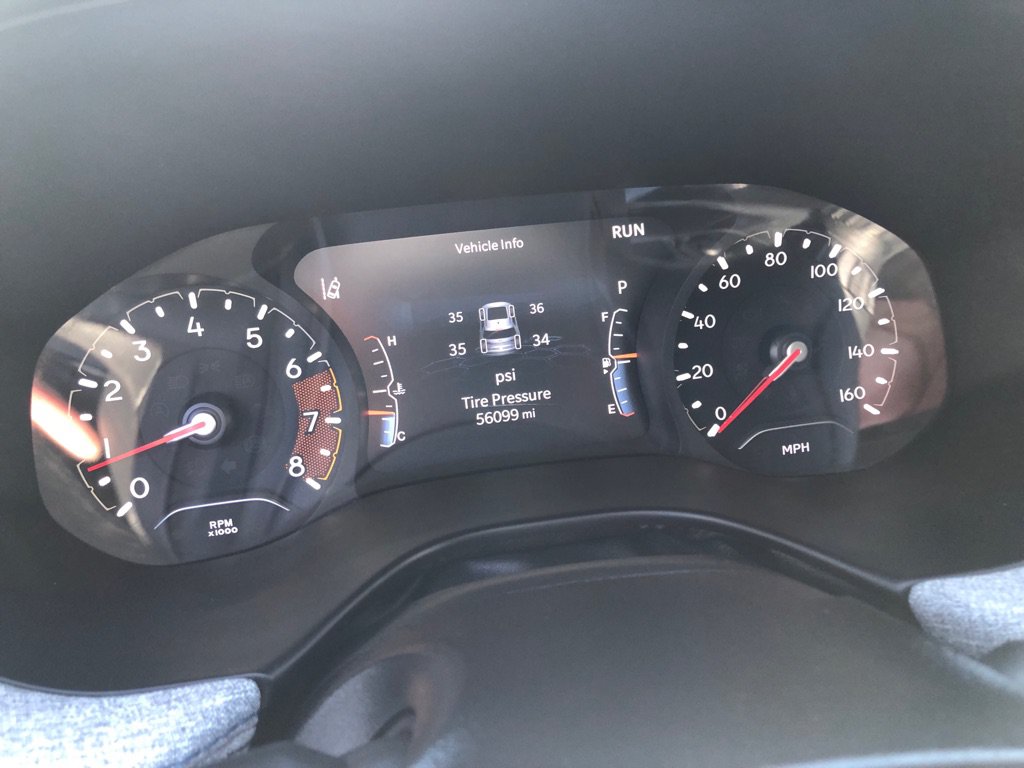 Used 2023 Jeep Compass Sport AWD/4WD image 37