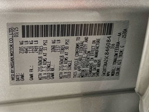 Used 2025 Nissan Rogue SV FWD image 31