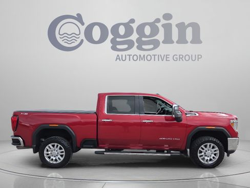 Used 2020 GMC Sierra 2500 SLT w/ SLT Premium Plus Package AWD/4WD image 6