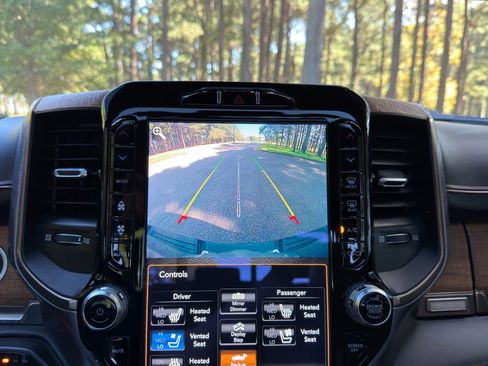 Used 2020 RAM 1500 Limited image 4