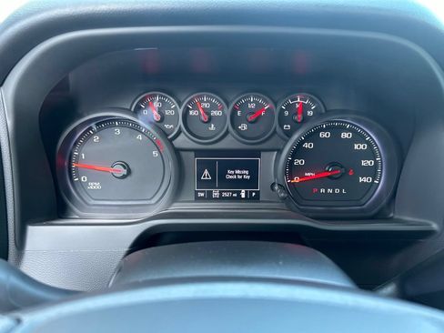 Used 2025 Chevrolet Silverado 2500 W/T AWD/4WD image 24