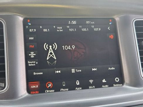 Used 2023 Dodge Charger SXT RWD image 19